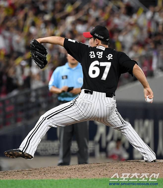 24일 광주 기아챔피언스필드에서 열린 KIA 타이거즈와 LG 트윈스의 경기. LG 김영우가 역투하고 있다. 광주=박재만 기자 pjm@sportschosun.com/2025.08.24/