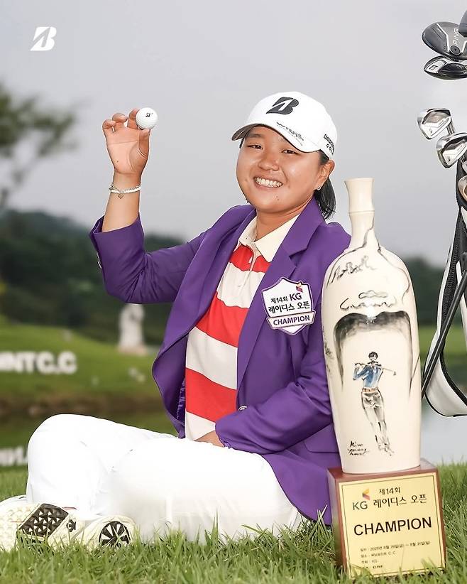 10대 천재 골프 소녀였다가 오랜 슬럼프 끝에 KLPGA투어 첫 우승을 신고한 신다인. 브리지스톤 제공