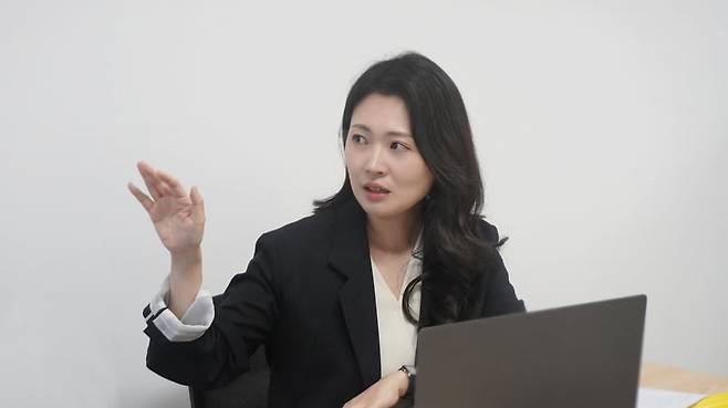 이한길 이화여대 약학대학 교수는 27일 조선비즈와 만나 “고령화 속도가 빠른 만큼 건강보험 재정에 대한 우려가 커지고 있지만, 예방적 중재 수단으로서 백신을 적극적으로 활용하면 초기 비용을 들더라도 장기적으로 재정을 절감하는 효과를 볼 수 있다”고 말했다. /허지윤 기자