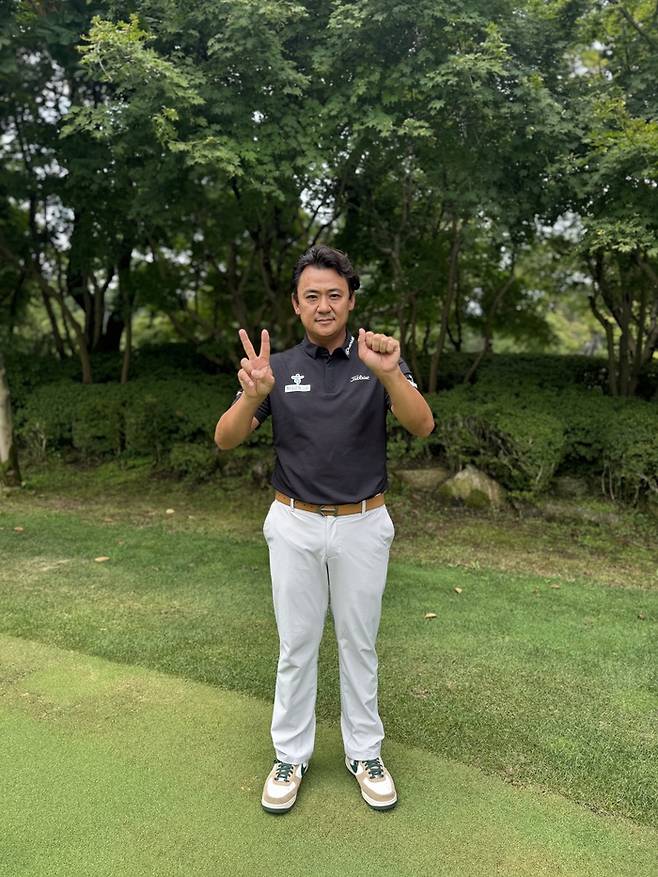 프로 통산 20승에 도전하겠다는 의지를 담아 포즈를 취하고 있는 박상현. 임정우 기자