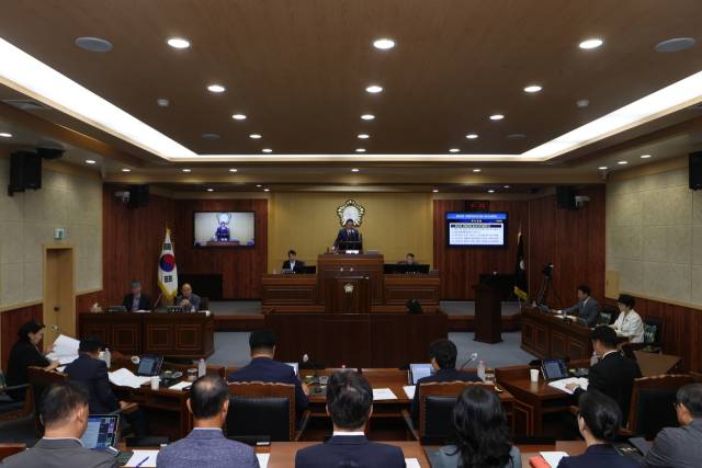 ▲가평군의회가 제331회 임시회를 개회했다.ⓒ가평군의회