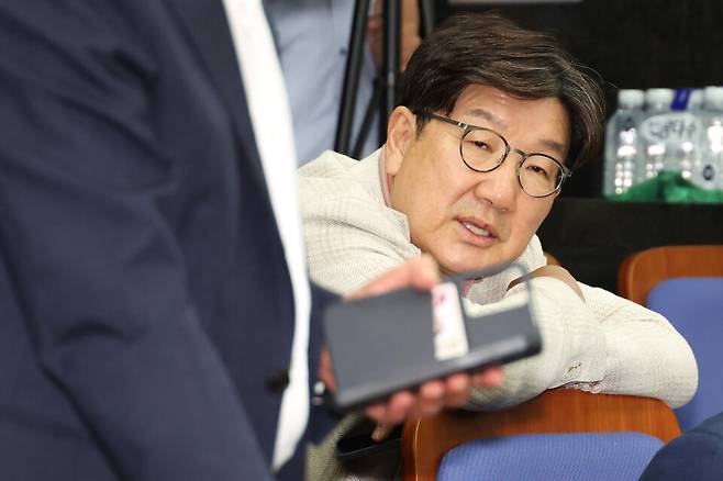 권성동 국민의힘 의원이 지난 7월4일 국회에서 열린 의원총회에 참석한 모습. ⓒ연합뉴스