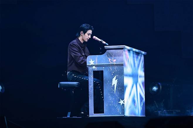 방탄소년단 진 'Don't Say You Love Me' 日 스포티파이 역사상 최장 1위 K팝 솔로 '新기록'