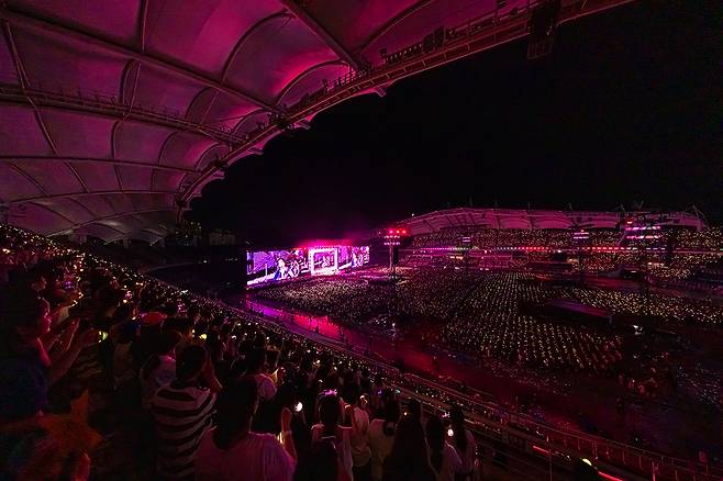 10주년 DAY6, 고양종합운동장 입성 "야외 공연 꿈, 마이데이 덕분"