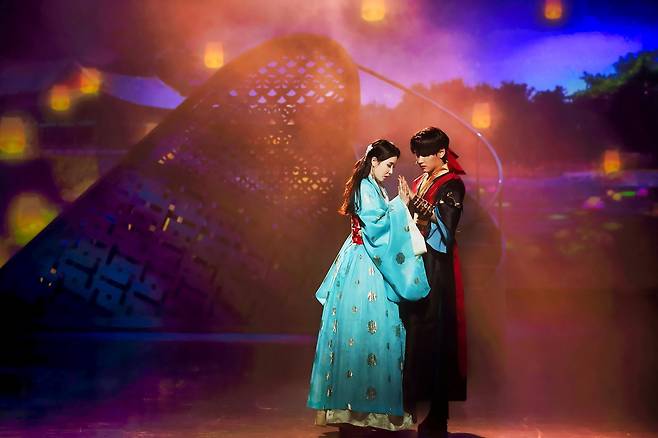 뮤지컬 '더 쇼! 신라' 한 장면 [경북문화관광공사 제공. 재판매 및 DB 금지]