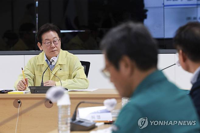 이재명 대통령, 강릉 가뭄 대책 회의 주재 [연합뉴스 자료사진]
