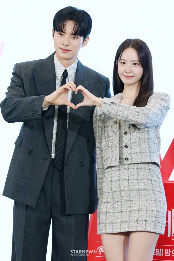 tvN 토일드라마 '폭군의 셰프'의 주연 이채민, 임윤아(사진 오른쪽)./사진=스타뉴스 DB