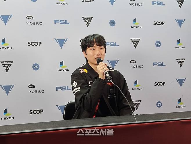 T1 김유민이 25일 서울 잠실DN콜로세움에서 열린 2025 FSL 서머 C조 경기 승리 후 취재진 인터뷰에 응하고 있다. 잠실 | 강윤식 기자 skywalker@sportsseoul.com