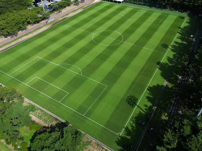 울산강동구장/ K리그1/ 울산HDFC/ 잔디 시찰 및 훈련/ 전경/ 사진 김정수