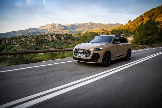 프리미엄 중형 SUV '더 뉴 아우디 Q5 TFSI 콰트로'