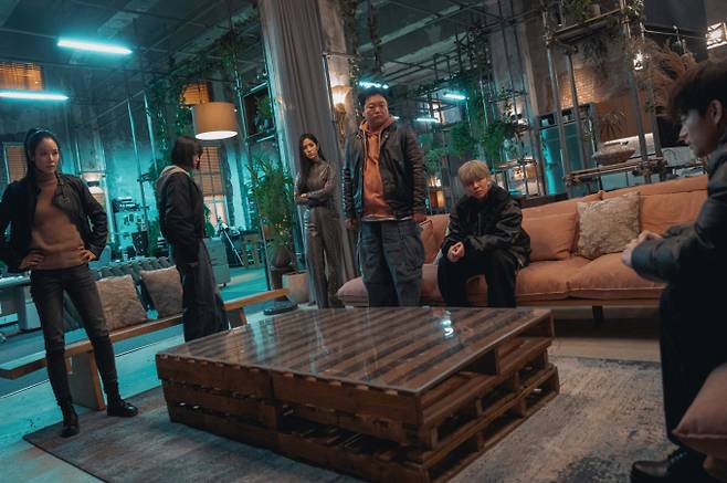 ‘트웰브’ 매력 포인트 공개 (제공: 디즈니+)