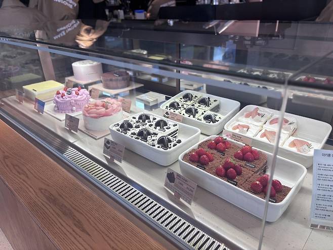 투썸2.0 케이크 쇼케이스. 황소영 기자 fangso@donga.com