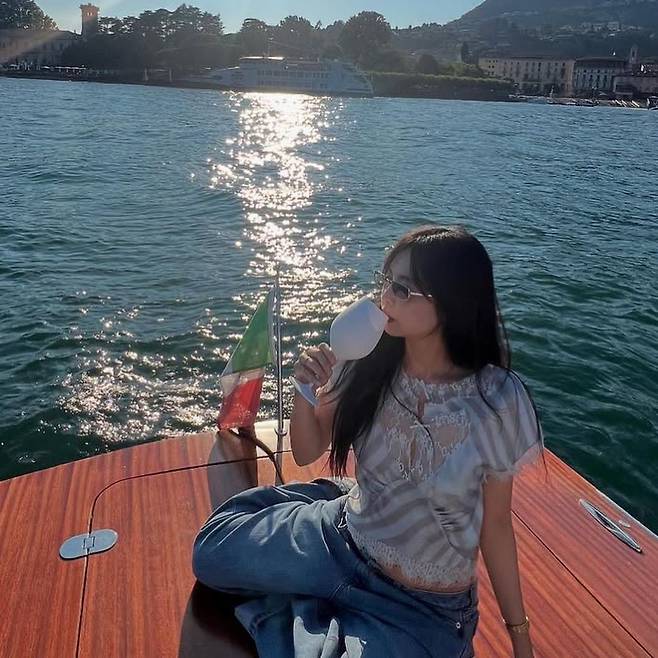 @ jennierubyjane