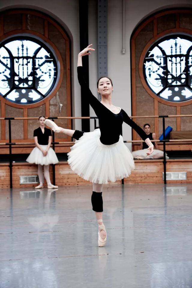 '잠자는 숲속의 미녀'를 연습 중인 강호현. ⓒAgathe Poupeney