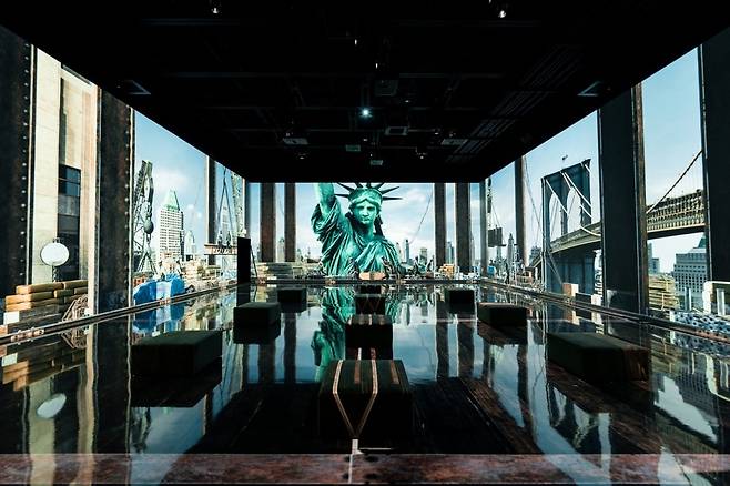 아르떼뮤지엄 뉴욕에서 만날 수 있는 작품 <NEW YORK IS ART>의 한 장면 ⓒ디스트릭트