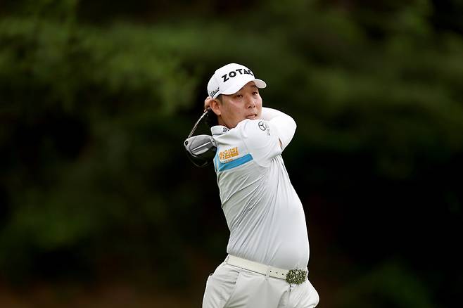 KPGA 파운더스컵 예선을 통과한 김봉섭. KPGA 제공