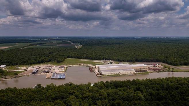 미국 루이지애나아 공장 전경. SNT그룹은 최근 미국 루이지애나주에서 축구장 46개 크기, 약 33만㎡ 규모의 공장을 인수했다. /사진=SNT홀딩스 제공