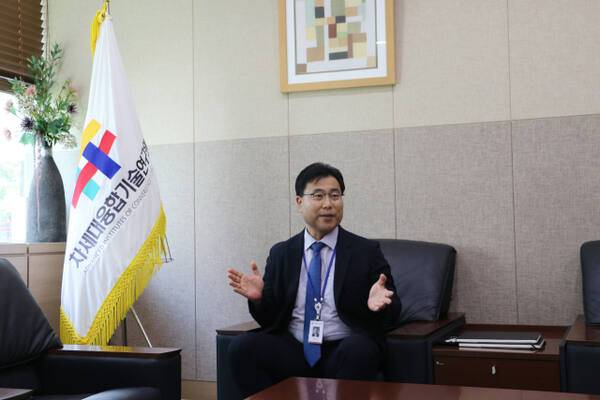 2일 오전 김연상 제11대 차세대융합기술연구원 원장이 취임 후 첫 번째 기자 간담회를 가졌다. 차세대융합기술연구원 제공