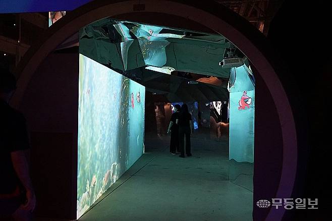 앤 덕희 조던의 '깊은 곳으로'