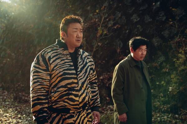 '트웰브' 마동석(왼쪽)과 성동일. 사진제공=STUDIO X+U 트웰브