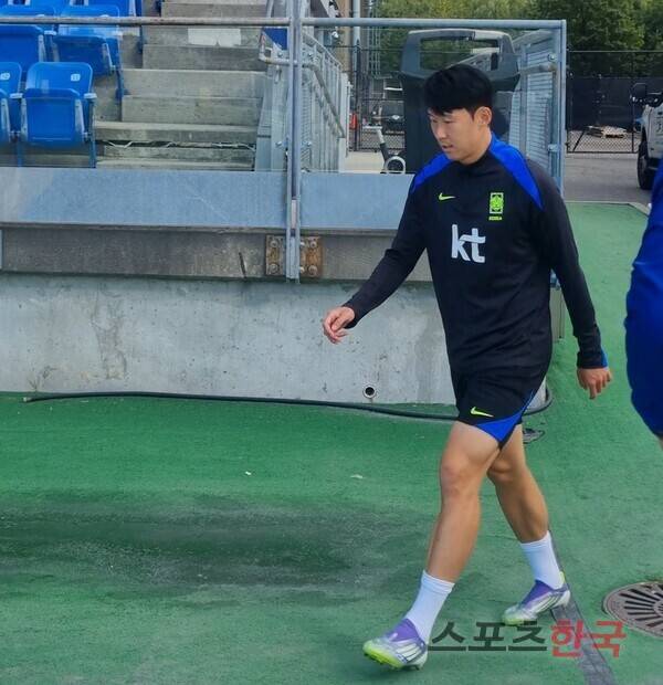 미국서 첫 훈련에 임하는 손흥민. ⓒ스포츠한국 김성수 기자