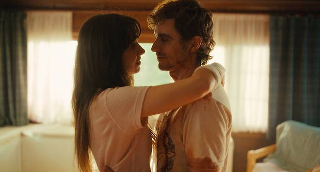 ‘투게더’ 바디 호러 로맨스, 관람 포인트 3 (제공: 플레이그램)