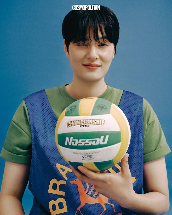 유니폼 톱, 티셔츠 스타일리스트 소장품.