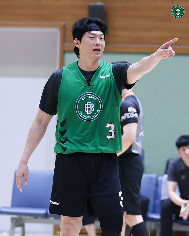 연습경기를 소화 중인 DB 이정현. 사진=DB
