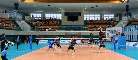 3일 수성고-천안고 8강전 [한국중고배구연맹 제공]