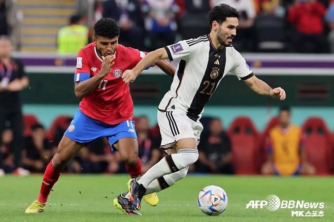 귄도안(사진 오른쪽). 사진=AFPBBNews=News1