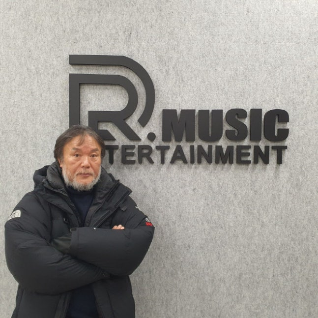 베이비복스 제작자인 DR뮤직 윤등룡 대표. DR뮤직 제공