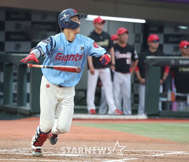 롯데 노진혁. /사진=김진경 대기자