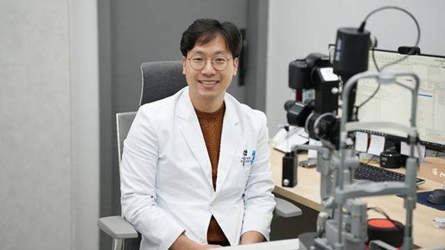백승국 원장│출처: 모두의안과의원