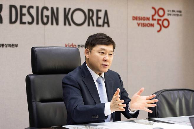 윤상흠 한국디자인진흥원장