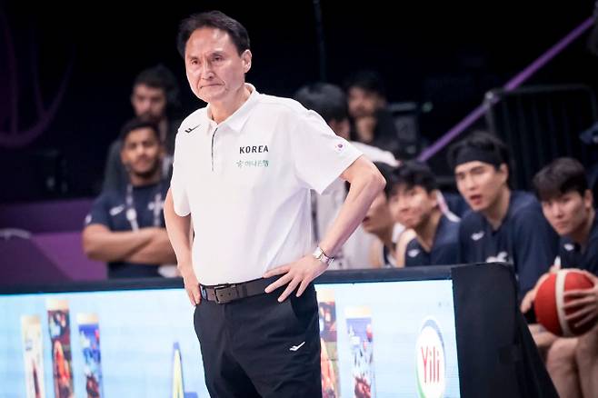 안준호 감독. 대한민국농구협회