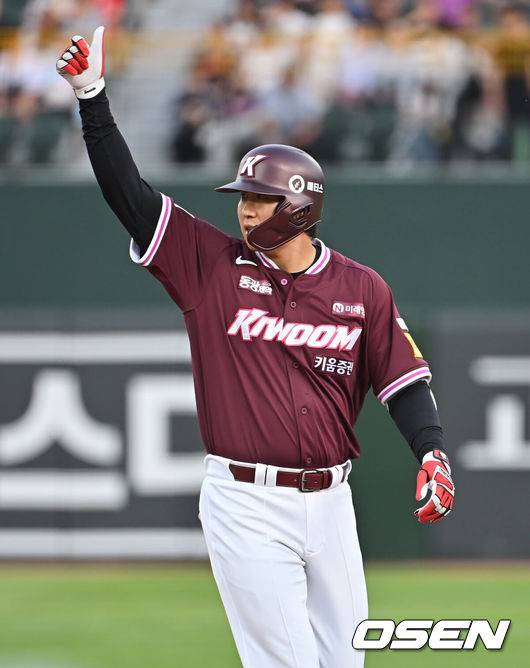 [OSEN=부산, 이석우 기자]  키움 히어로즈 김동엽 009 2025.06.05 / foto0307@osen.co.kr