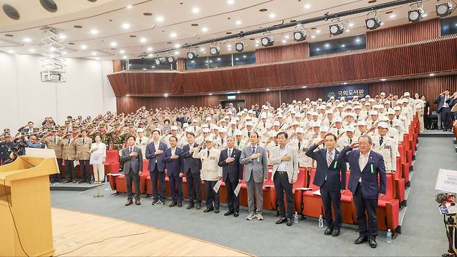 국가보훈부는 3일 오후 국회도서관에서 보훈단체인 재일학도의용군동지회와 6·25참전유공자회, 월남전참전자회의 회원자격 확대를 위한 공청회를 열었다.