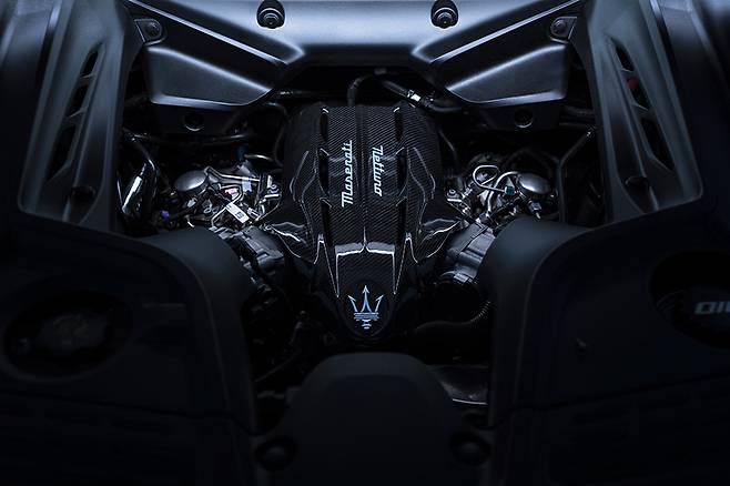 마세라티 퍼포먼스를 상징하는 '네튜노 엔진'