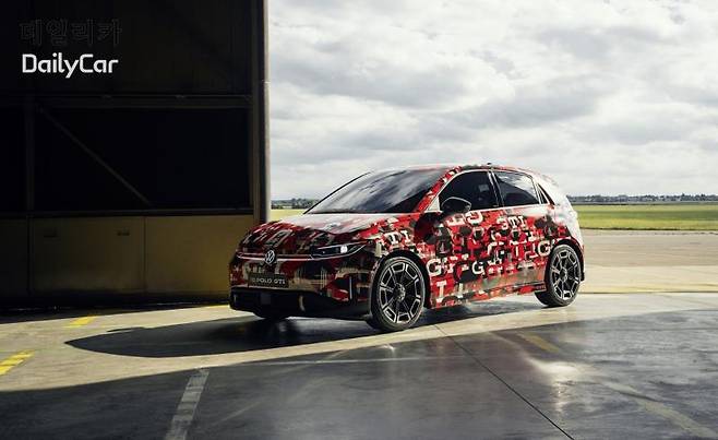 폭스바겐 ID.폴로 GTI
