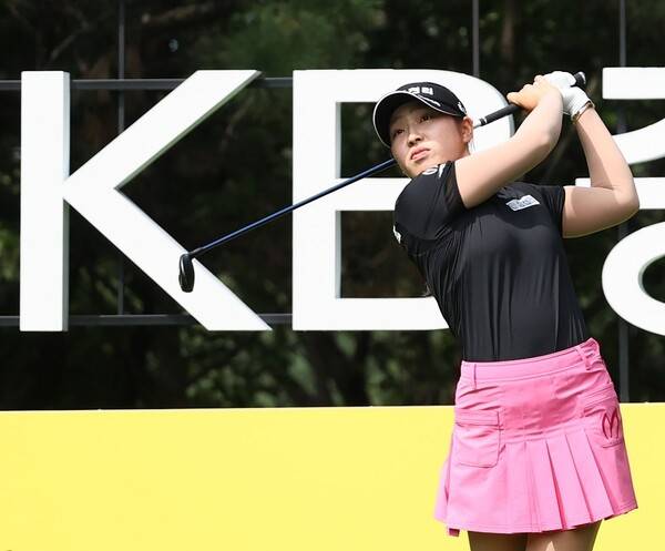 2025년 한국여자프로골프(KLPGA) 투어 메이저 대회 KB금융 스타챔피언십에 출전한 디펜딩 챔피언 유현조 프로. 사진제공=KLPGA