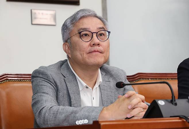 더불어민주당 최강욱 교육연수원장이 22일 국회에서 열린 최고위원회의에 참석해 있다. 2025.8.22 [사진=연합뉴스]