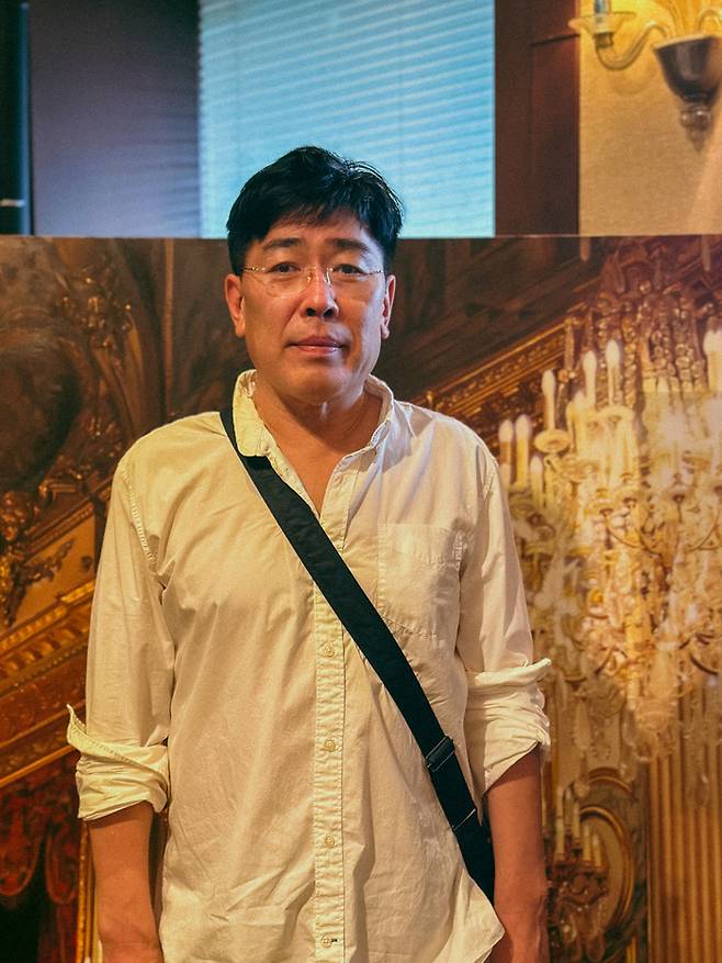배준성 작가의 모습 /사진=권효정 여행+ 기자