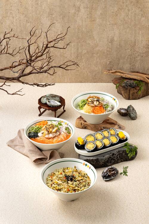 얌샘김밥 전복 메뉴. <부자비즈>