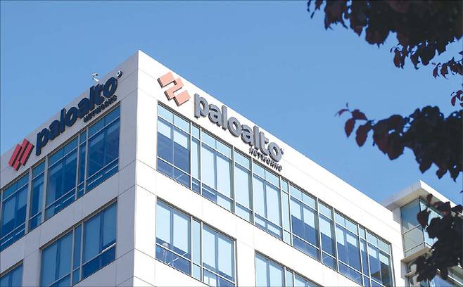 글로벌 투자은행(IB)이 팔로알토네트웍스 목표가를 높이고 있다.  (게티이미지뱅크 제공)