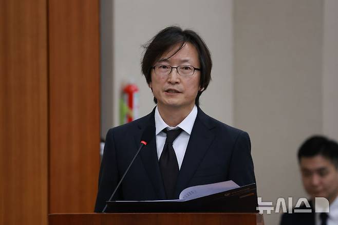 [서울=뉴시스] 고승민 기자 = 주병기 공정거래위원장 후보자가 5일 서울 여의도 국회에서 열린 정무위원회의 인사청문회에서 모두발언 하고 있다. 2025.09.05. kkssmm99@newsis.com