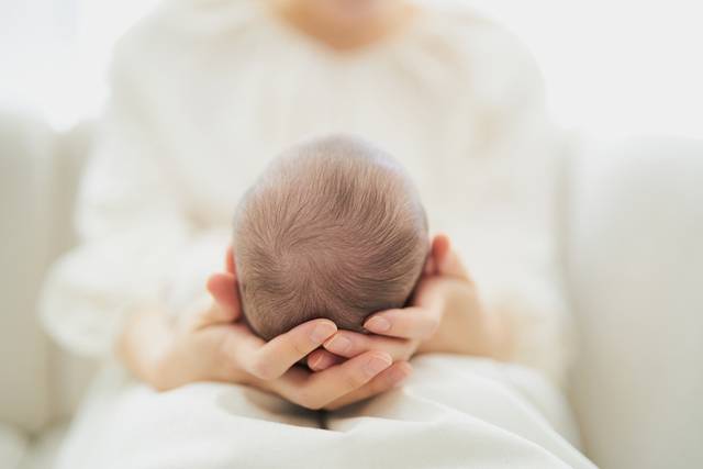 지난해에 태어나자마자 재산을 증여받은 갓난아기들이 평균 1억원에 달하는 재산을 물려받은 것으로 드러났다. 사진은 기사의 특정 사실과 관련 없음. 게티이미뱅크