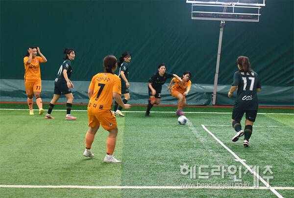 6일 오전 춘천송암스포츠타운에서 열린 제주SK와 김포FC의 K리그 퀸컵 I조 정규라운드 경기. ⓒ헤드라인제주