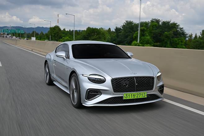벤틀리 더 뉴 컨티넨탈 GT 스피드. /벤틀리모터스코리아 제공