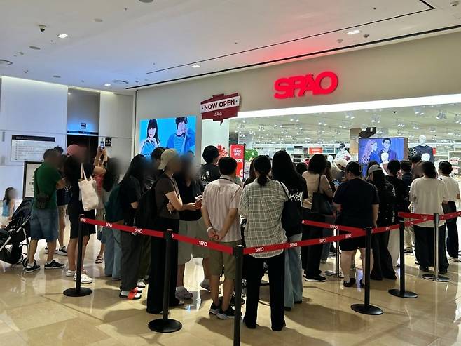 이랜드 스파오, 스타필드 하남점 오픈날의 모습/ 사진=이랜드월드 제공