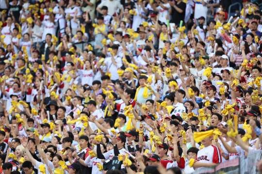 프로야구 관중석 전경. 사진[연합뉴스]